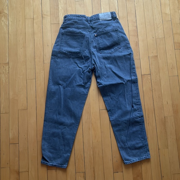 Grey H&M Mom Jeans - Picture 3 of 3